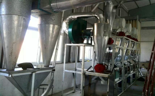 <a href=http://www.51yuqing.com.cn/product/6/ target=_blank class=infotextkey>玉米深加工機械</a>